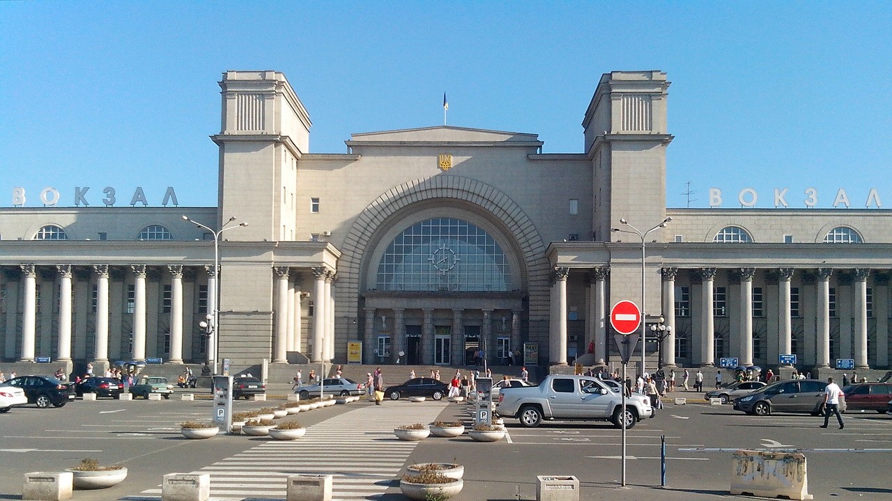 Поліція затримала підозрюваного в неправдивому повідомленні про замінування вокзалу Дніпра