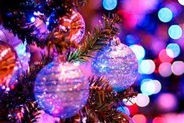 На UA: ДНІПРО стартували новорічно-різдвяні проєкти